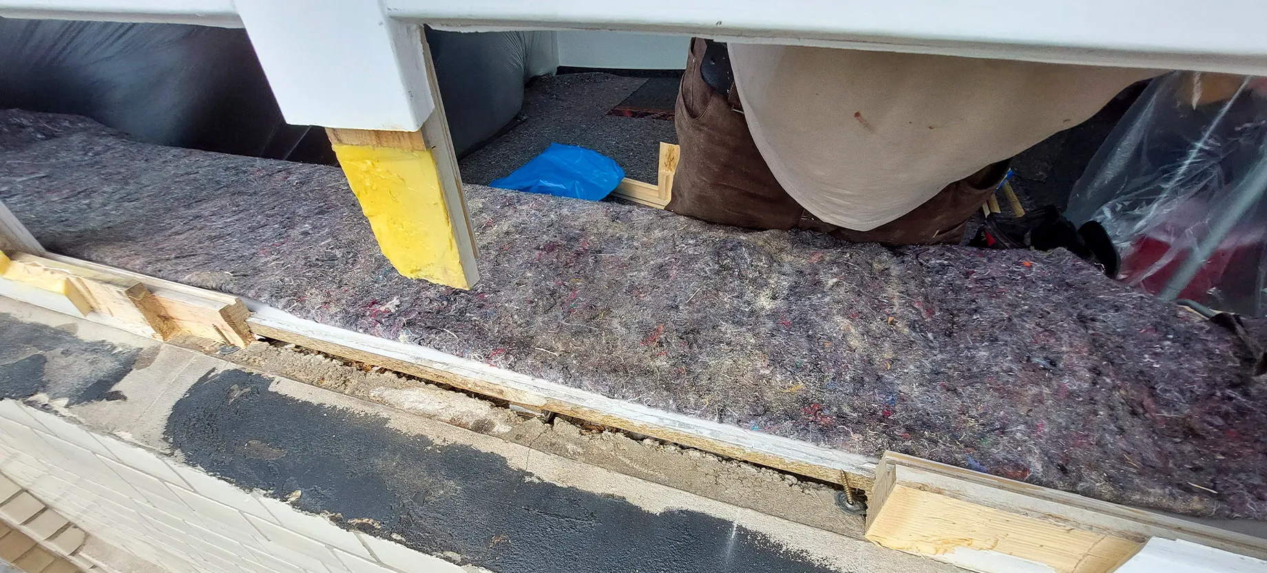 Tischlerei in Berlin - Meisterhafte Türenrestaurierung und Wartung